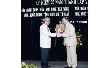 Giáo sư Từ Giấy, nhà khoa học hàng đầu về dinh dưỡng